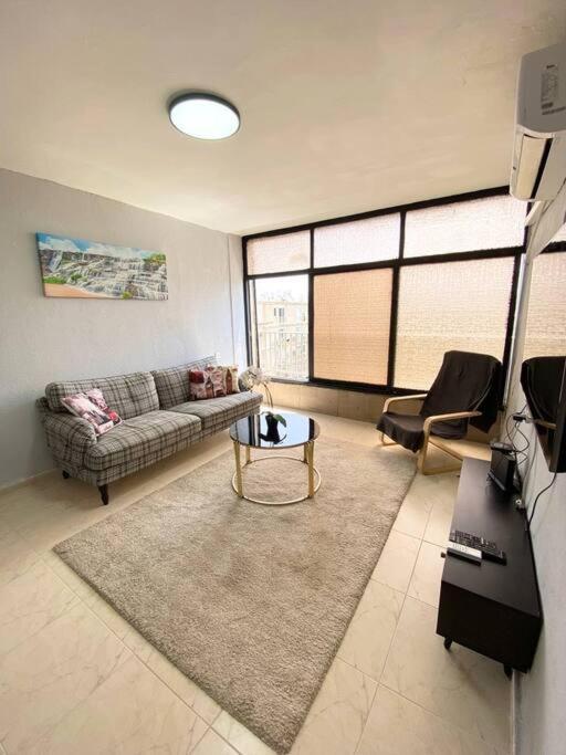 Apartment On The Mermaid Beach Qiryat Yam Dış mekan fotoğraf
