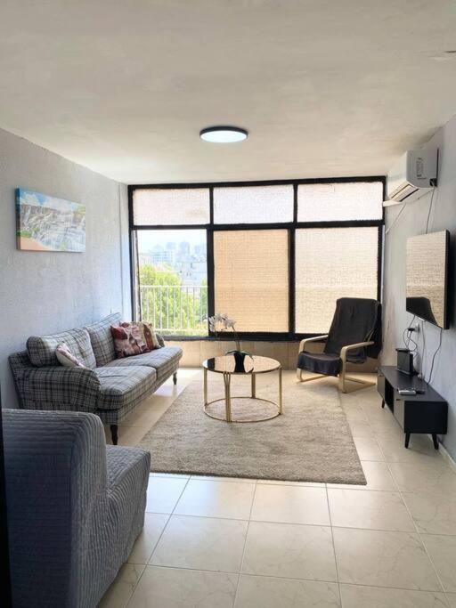 Apartment On The Mermaid Beach Qiryat Yam Dış mekan fotoğraf